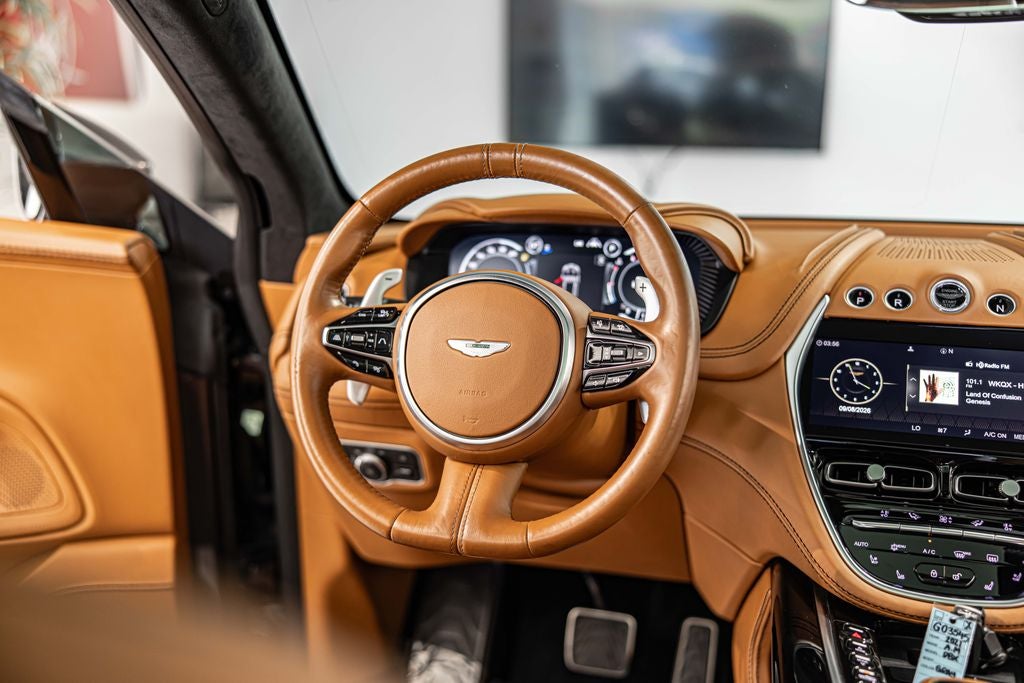 2021 Aston Martin DBX Base