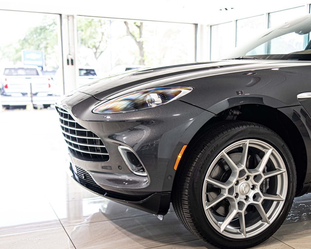 2021 Aston Martin DBX Base