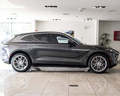 2021 Aston Martin DBX Base