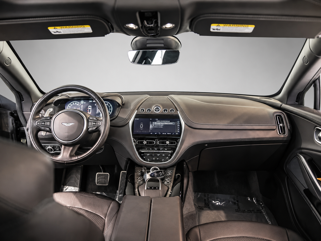 2023 Aston Martin DBX 707