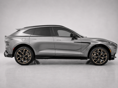 2023 Aston Martin DBX 707