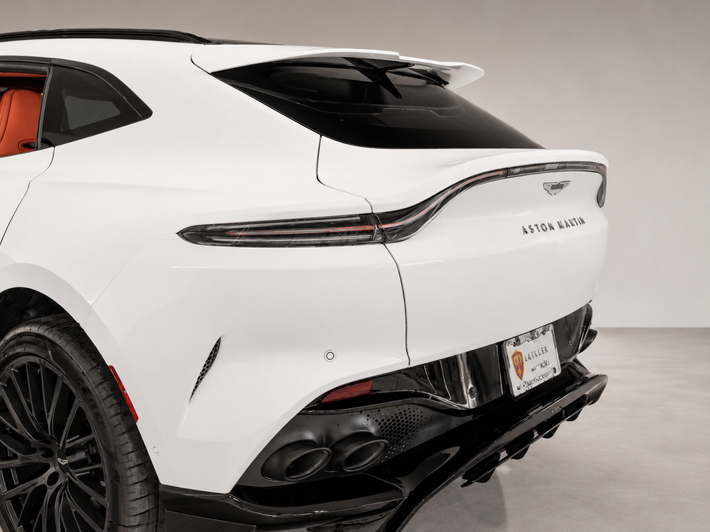 2026 Aston Martin DBX 707