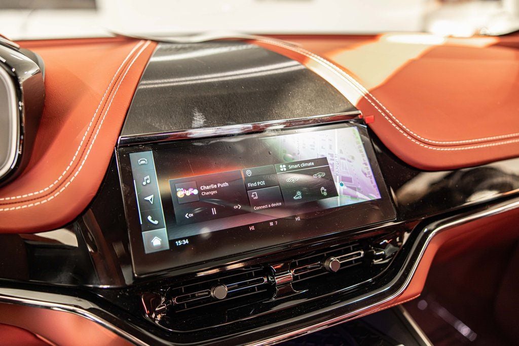 2026 Aston Martin DBX 707