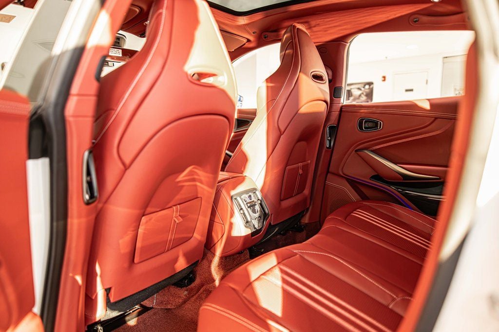 2026 Aston Martin DBX 707