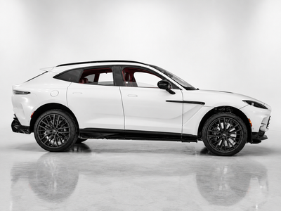 2026 Aston Martin DBX 707