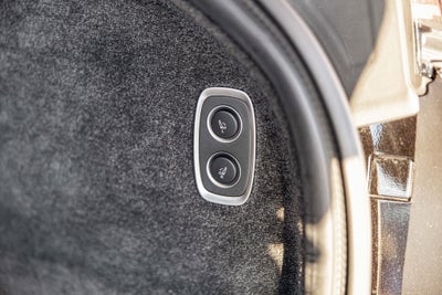 2025 Aston Martin DBX 707