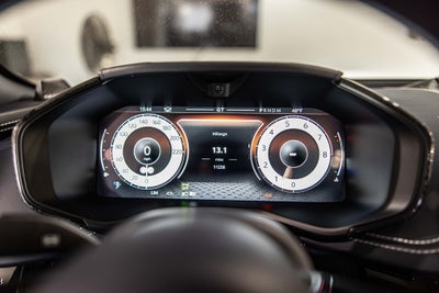 2025 Aston Martin DBX 707