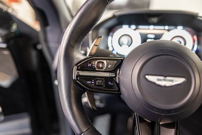 2025 Aston Martin DBX 707