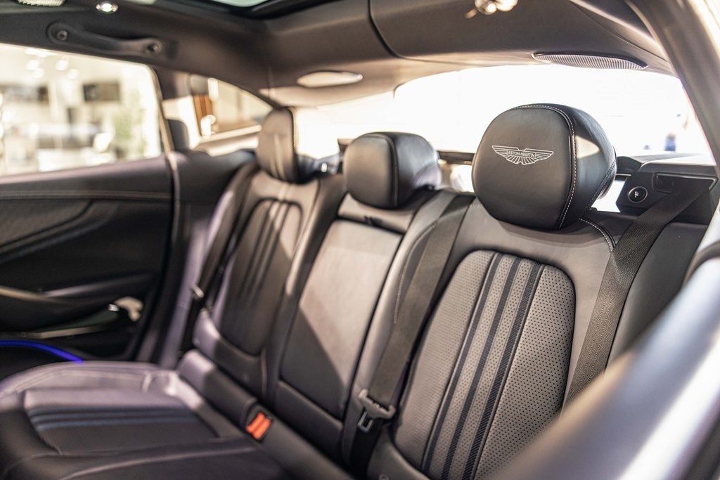 2025 Aston Martin DBX 707