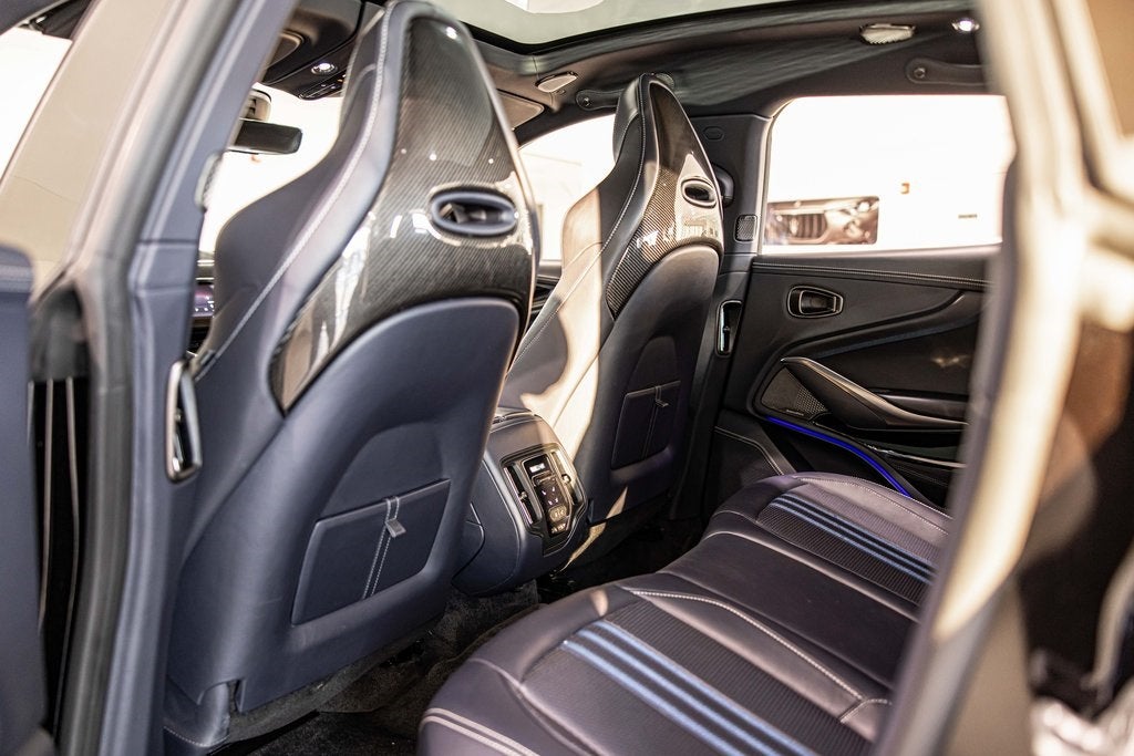 2025 Aston Martin DBX 707