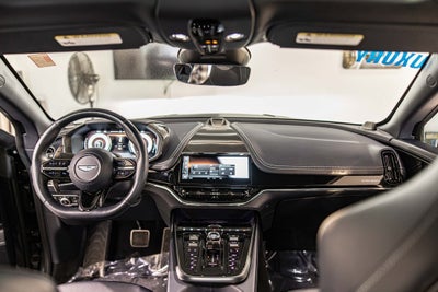 2025 Aston Martin DBX 707