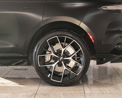 2025 Aston Martin DBX 707