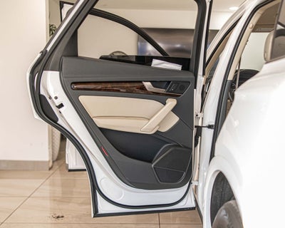 2018 Audi Q5 2.0T Premium quattro