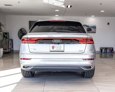 2022 Audi Q8 55 Premium quattro