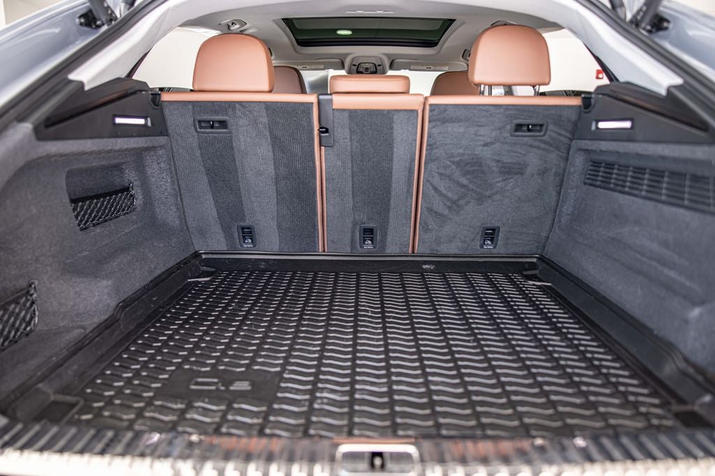 2022 Audi Q8 55 Premium quattro