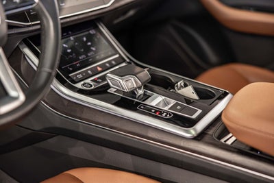 2022 Audi Q8 55 Premium quattro