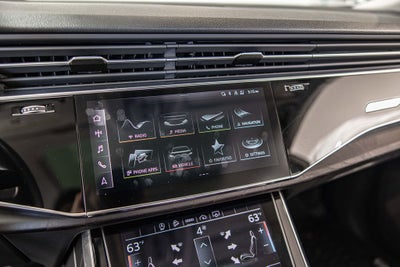 2022 Audi Q8 55 Premium quattro
