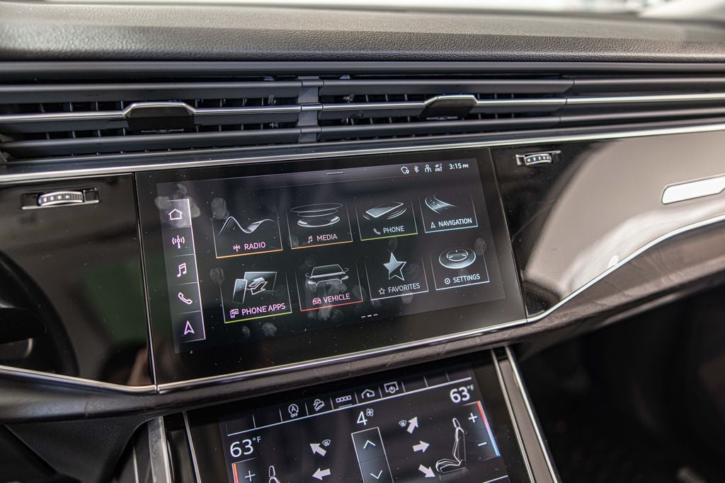 2022 Audi Q8 55 Premium quattro