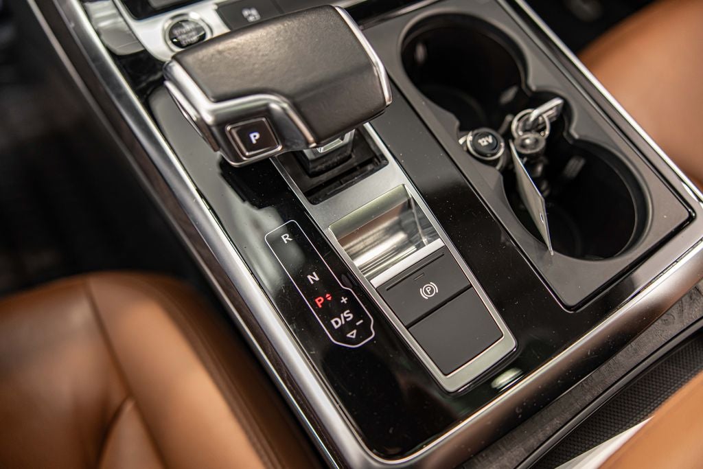 2022 Audi Q8 55 Premium quattro