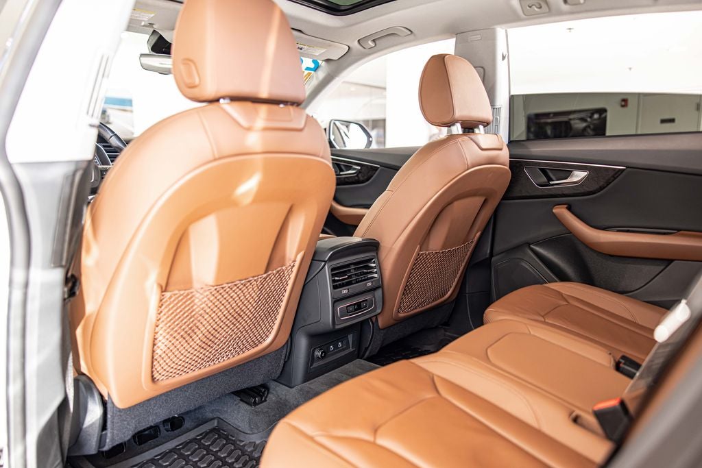 2022 Audi Q8 55 Premium quattro