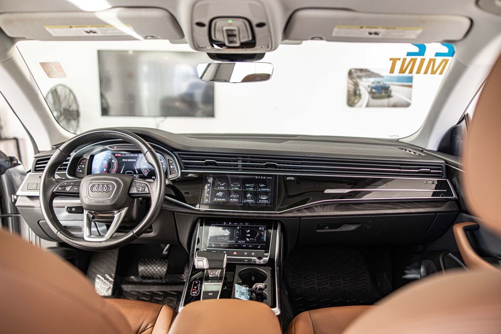 2022 Audi Q8 55 Premium quattro