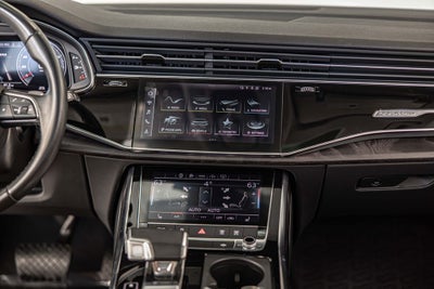 2022 Audi Q8 55 Premium quattro