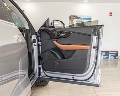 2022 Audi Q8 55 Premium quattro