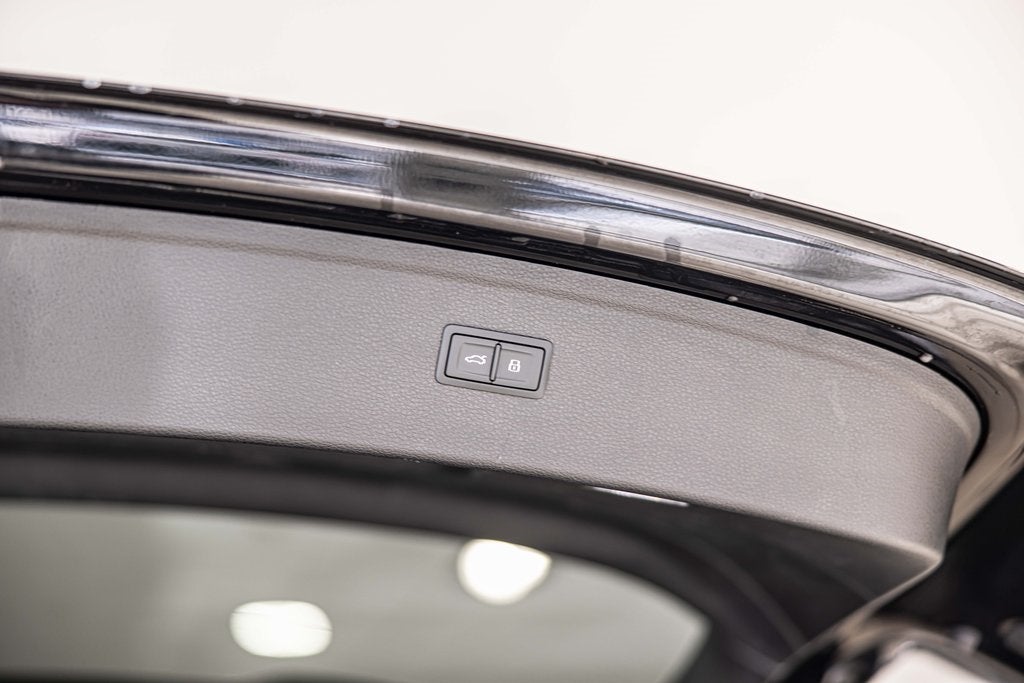 2023 Audi Q5 45 S line Prestige quattro