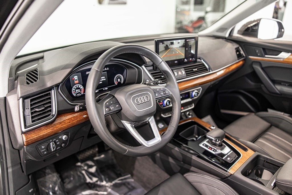 2023 Audi Q5 45 S line Prestige quattro