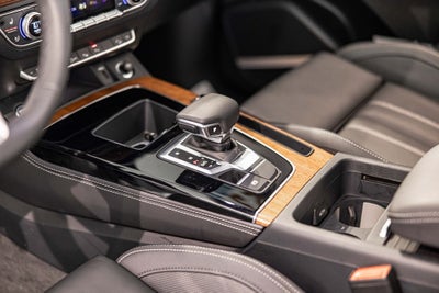 2023 Audi Q5 45 S line Prestige quattro