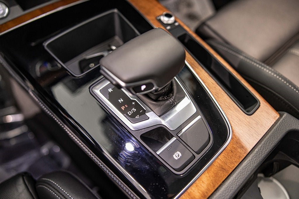 2023 Audi Q5 45 S line Prestige quattro