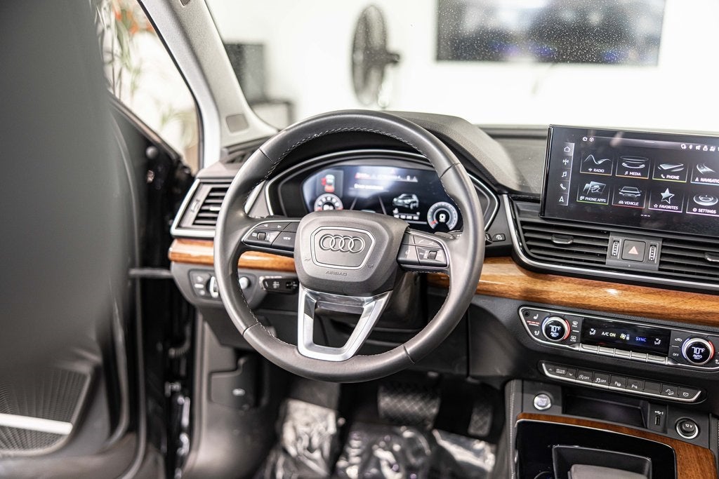 2023 Audi Q5 45 S line Prestige quattro