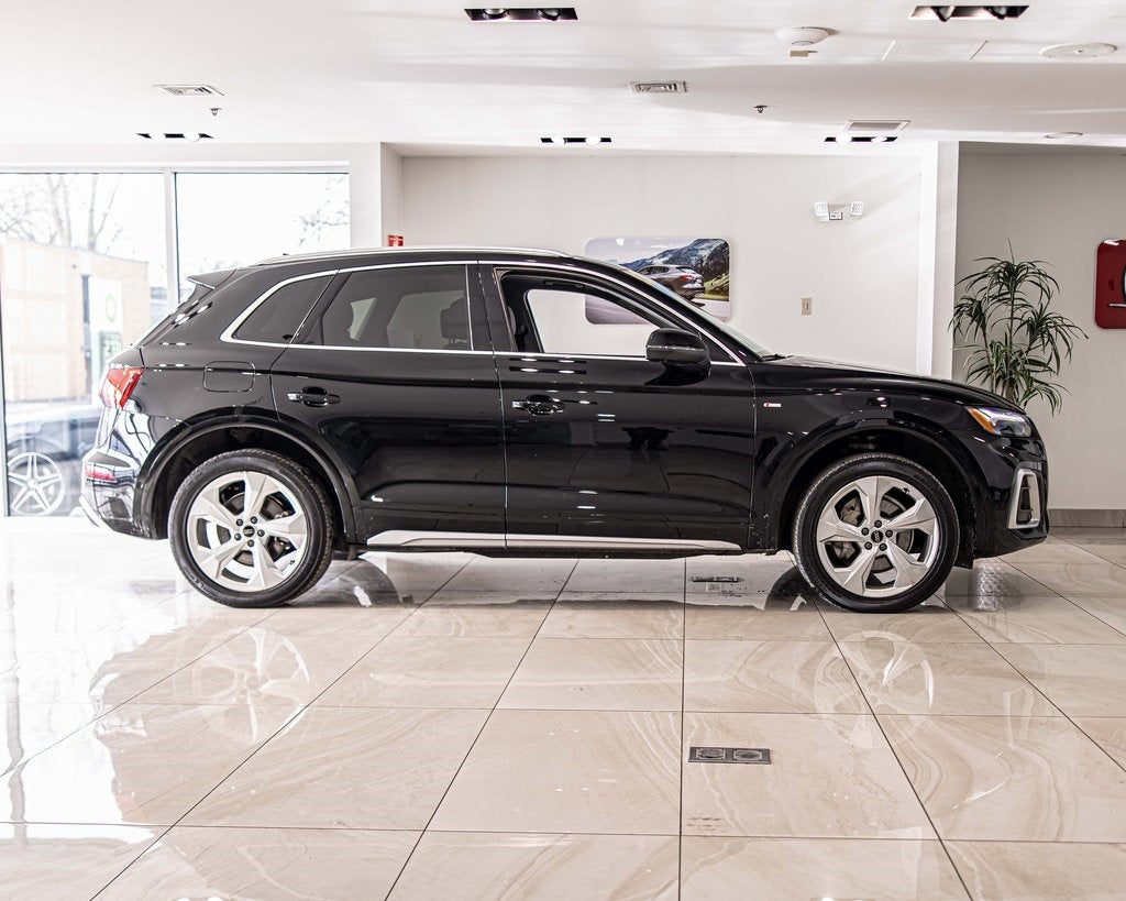 2023 Audi Q5 45 S line Prestige quattro