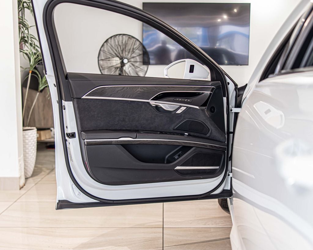 2025 Audi A8 L 55 quattro