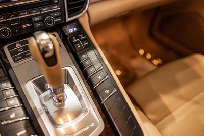 2016 Porsche Panamera 4