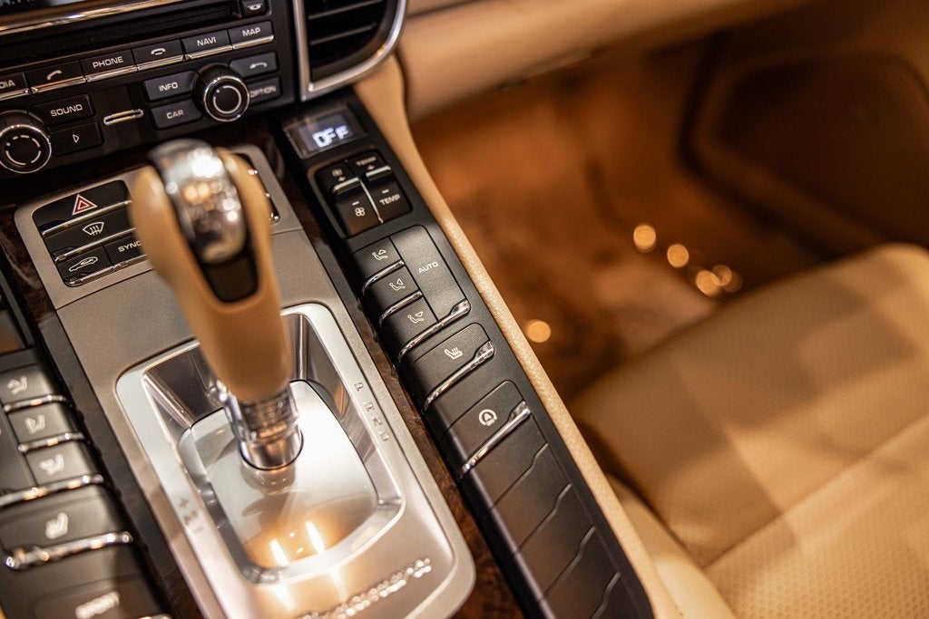 2016 Porsche Panamera 4