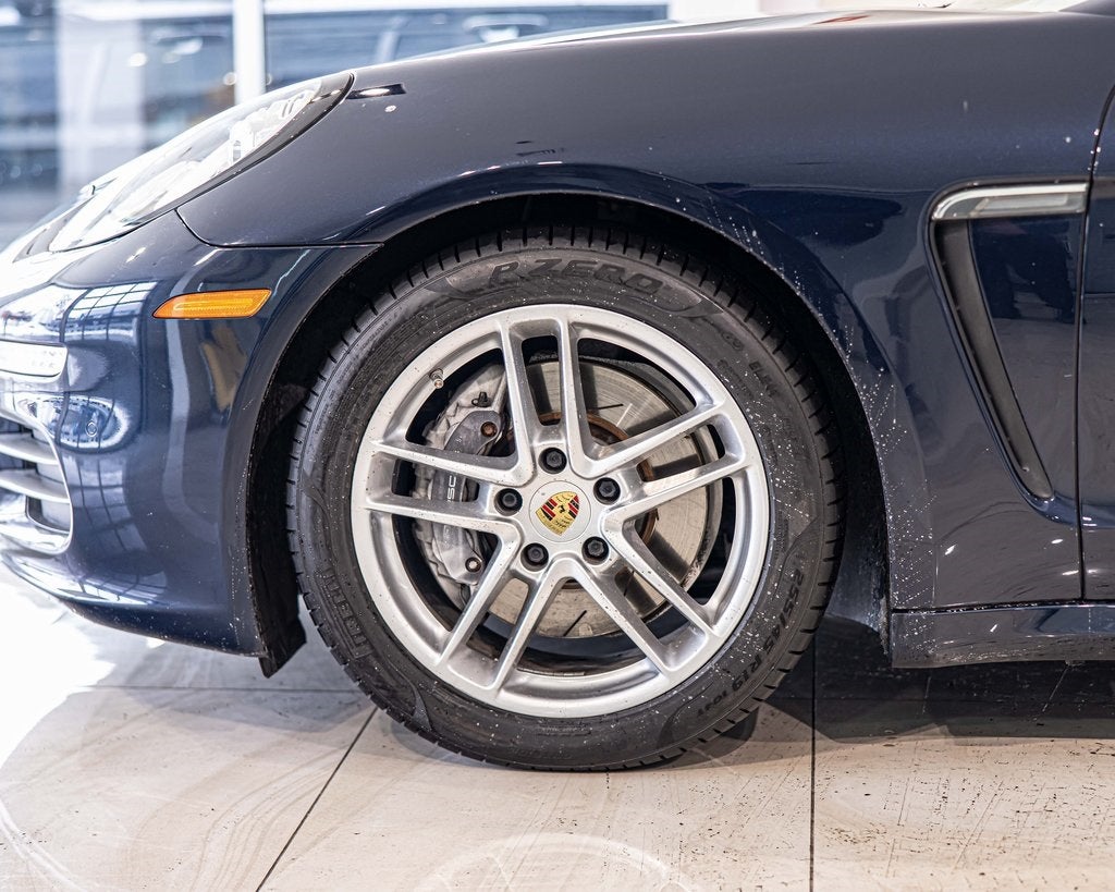 2016 Porsche Panamera 4