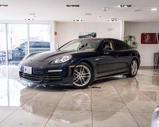 2016 Porsche Panamera 4
