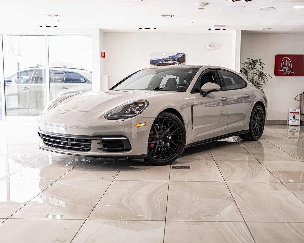 2019 Porsche Panamera Base