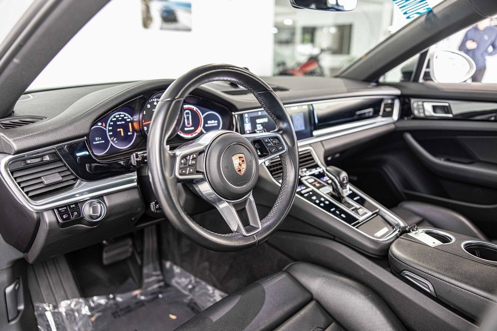 2019 Porsche Panamera Base