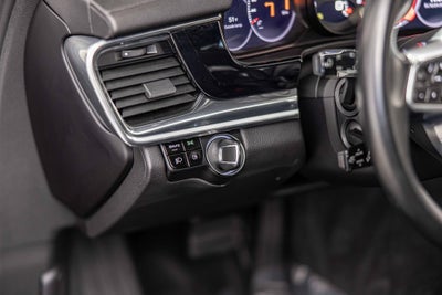 2019 Porsche Panamera Base