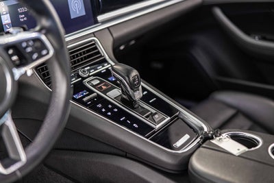 2019 Porsche Panamera Base