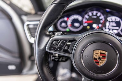 2019 Porsche Panamera Base