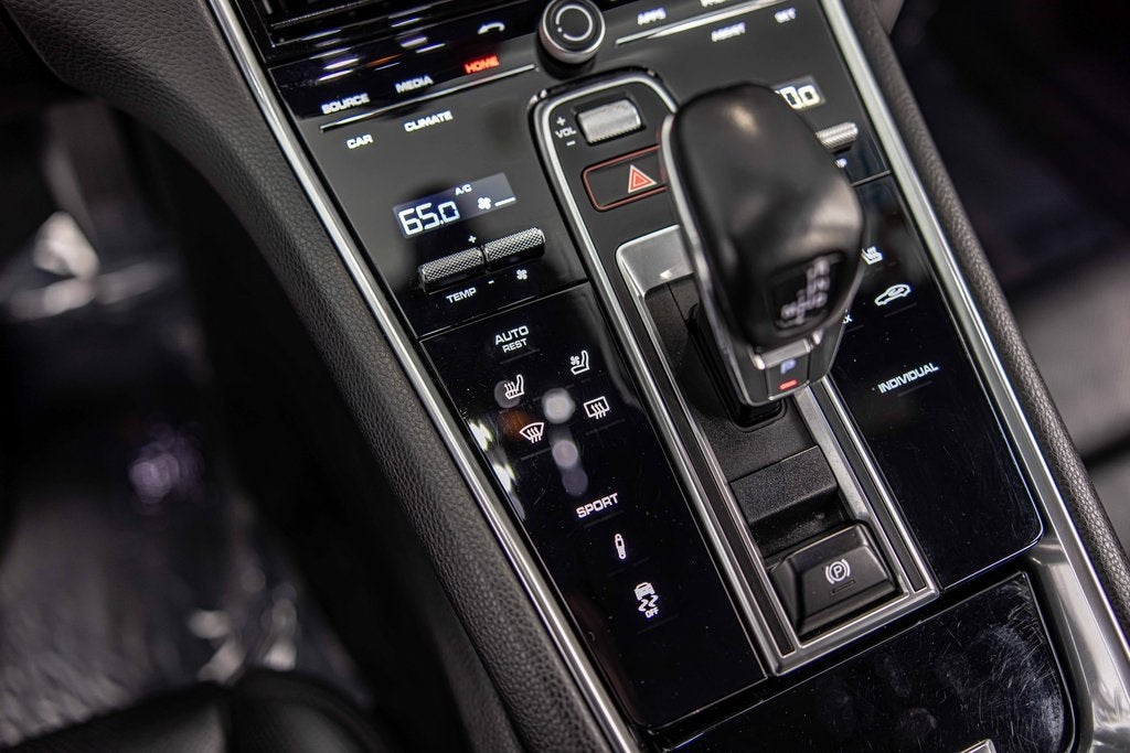 2019 Porsche Panamera Base