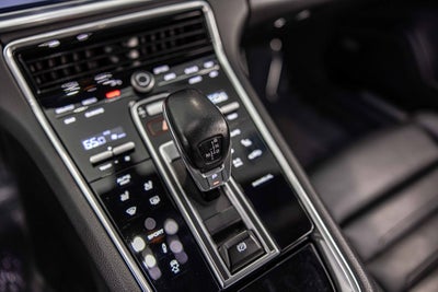 2019 Porsche Panamera Base