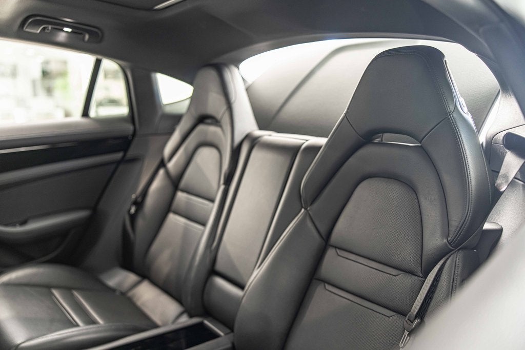 2019 Porsche Panamera Base