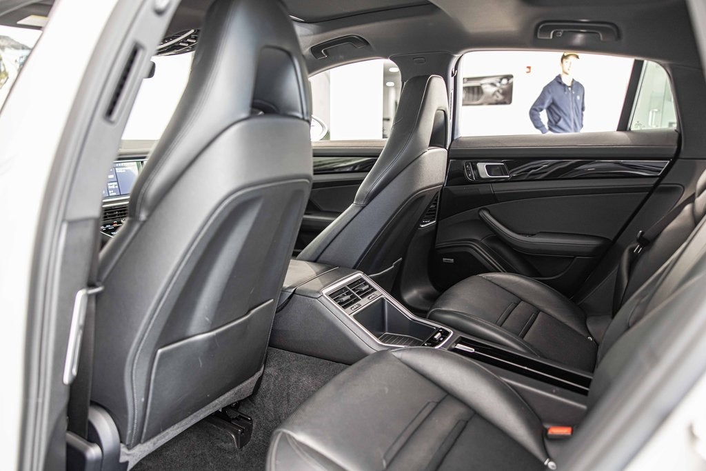 2019 Porsche Panamera Base