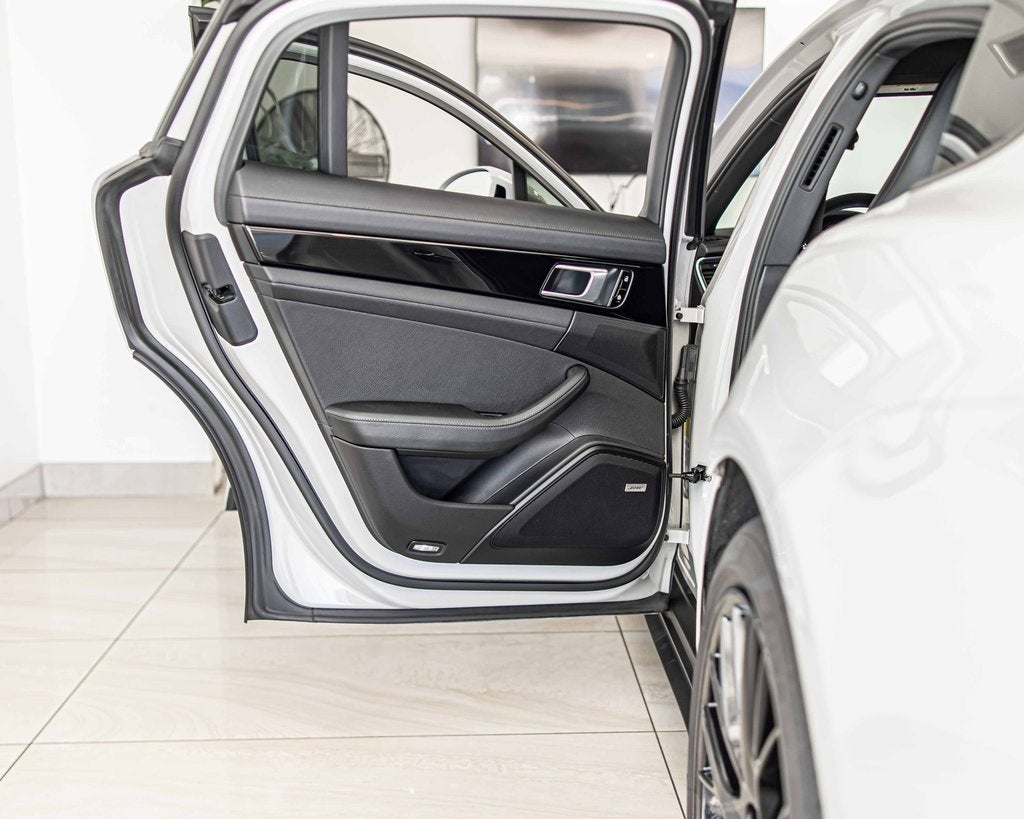 2019 Porsche Panamera Base