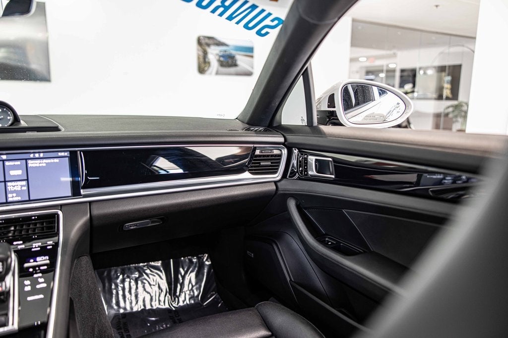 2019 Porsche Panamera Base