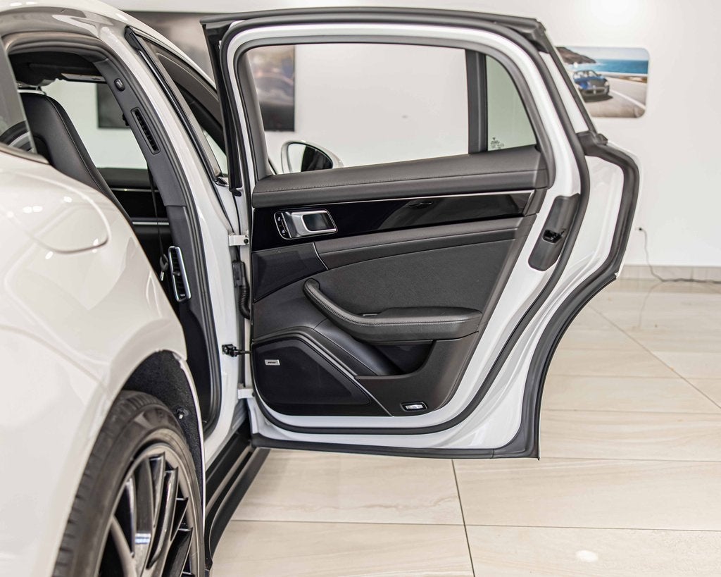 2019 Porsche Panamera Base